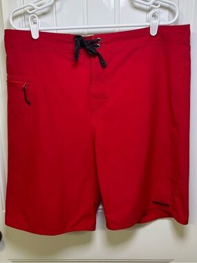 Patagonia Men's Board Shorts Size 38 Red Stretch Swim Trunks Zipper Pocket